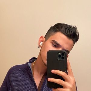 Meet your Posher, Arman